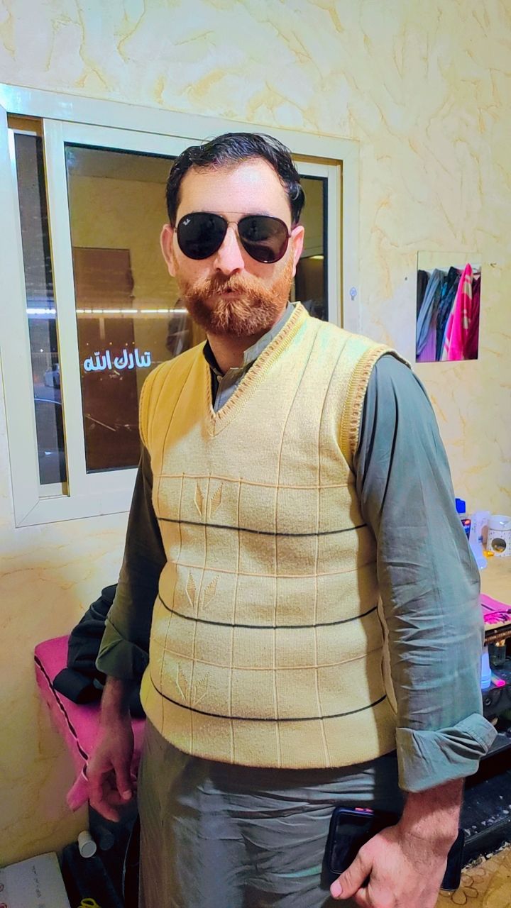 استاد لقمان بٹ چھت نواب ٹاؤن آف جسوراں